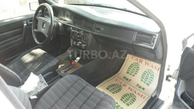 Mercedes 190 1991, 250,000 km - 1.8 l - Bakı