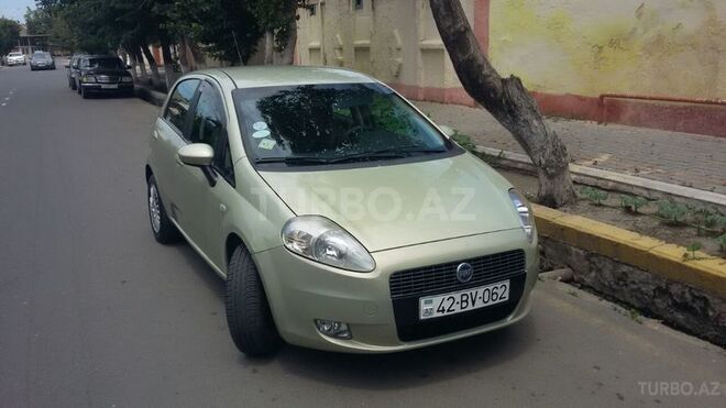 Fiat Punto 2007, 275,000 km - 1.4 л - Lənkəran
