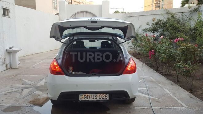Peugeot 308 2013, 36,000 km - 1.6 l - Bakı