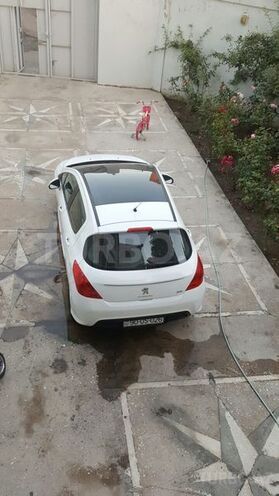 Peugeot 308 2013, 36,000 km - 1.6 l - Bakı