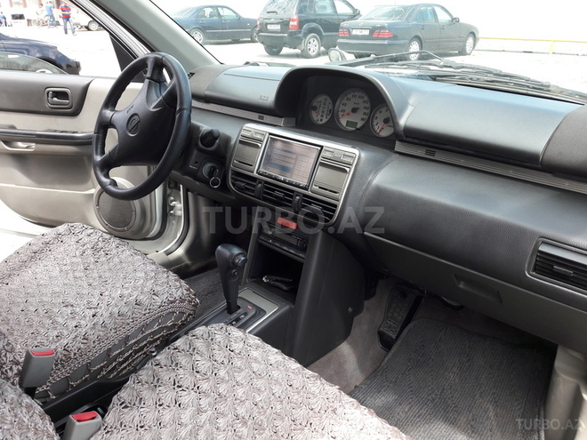 Nissan X-Trail 2002, 180,000 km - 2.0 l - Bakı