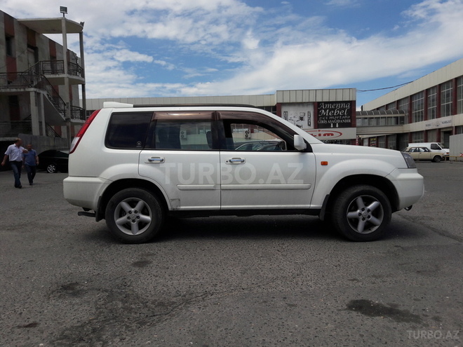 Nissan X-Trail 2002, 180,000 km - 2.0 l - Bakı