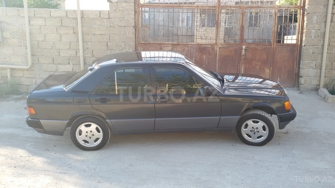 Mercedes 190 1992, 584,000 km - 2.0 l - Bakı