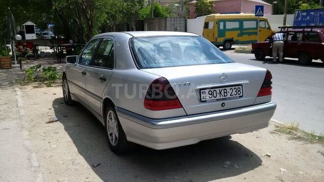 Mercedes C 240 1997, 260,000 km - 2.4 л - Bakı