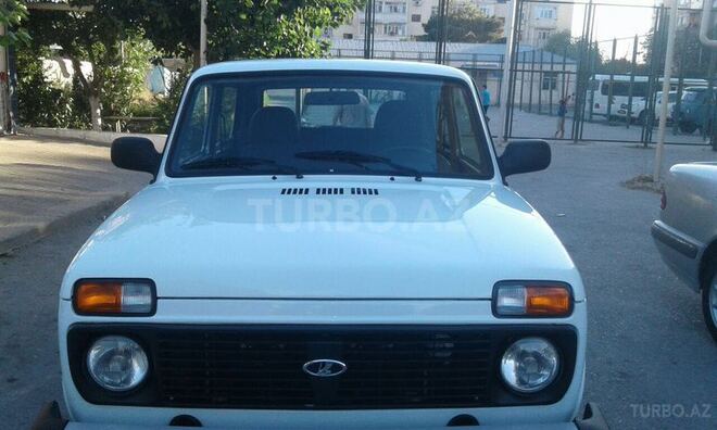 LADA (VAZ) Niva 2015, 17,500 km - 1.7 л - Bakı