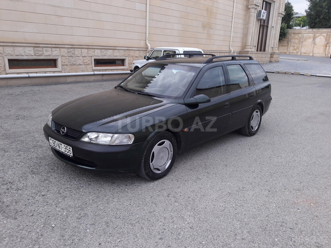 Opel Vectra 1998, 307,608 km - 1.6 l - Şamaxı