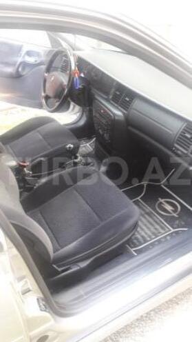 Opel Vectra 2000, 250,000 km - 1.6 l - Bakı