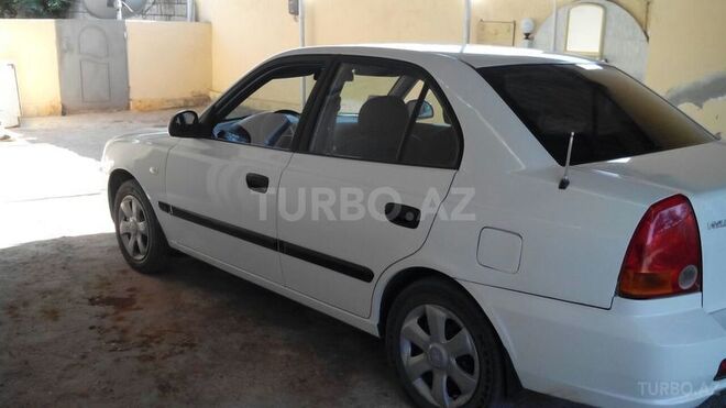 Hyundai Accent 2005, 162,000 km - 1.5 l - Şirvan