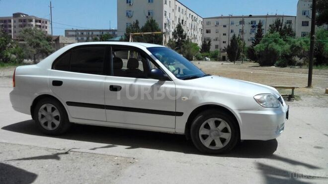 Hyundai Accent 2005, 162,000 km - 1.5 l - Şirvan