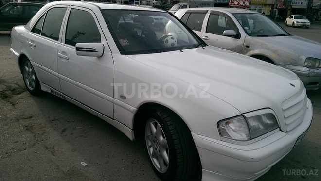 Mercedes C 200 1998, 242,000 km - 2.0 l - Bakı