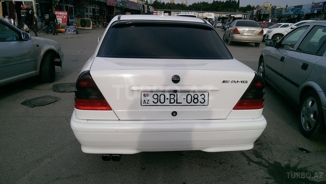 Mercedes C 200 1998, 242,000 km - 2.0 l - Bakı