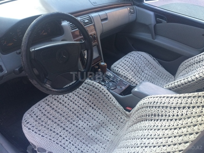 Mercedes E 230 1996, 529,000 km - 2.3 л - Bakı