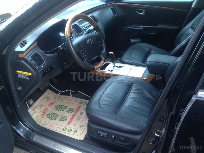 Hyundai Grandeur 2006, 133,500 km - 3.3 l - Bakı