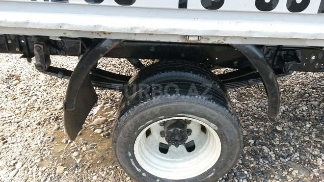 GAZ 330202-740 2005, 274,000 km - 2.4 l - Qusar