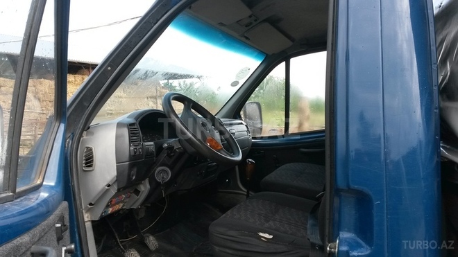 GAZ 330202-740 2005, 274,000 km - 2.4 l - Qusar