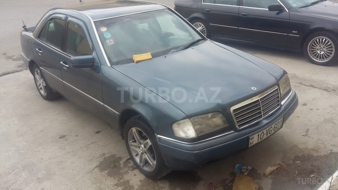 Mercedes C 180 1993, 300,141 km - 1.8 l - Bakı