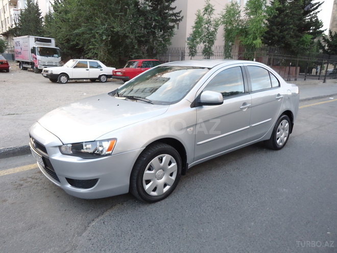 Mitsubishi Lancer 2008, 198,777 km - 2.0 l - Bakı