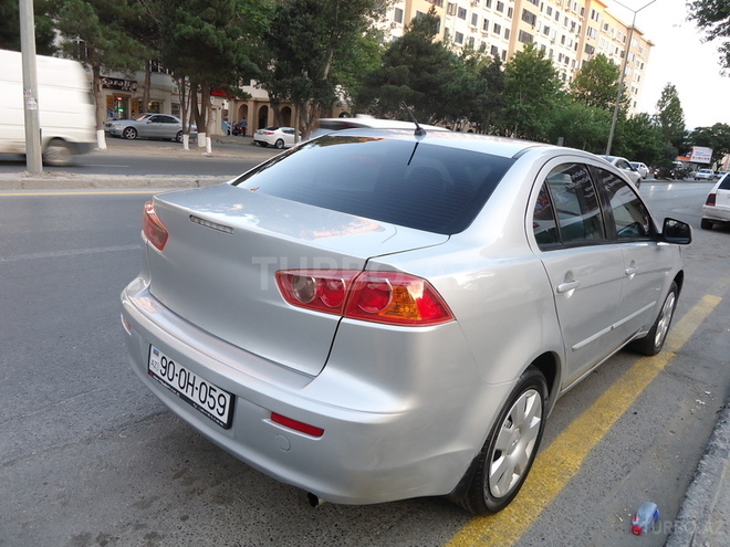 Mitsubishi Lancer 2008, 198,777 km - 2.0 l - Bakı