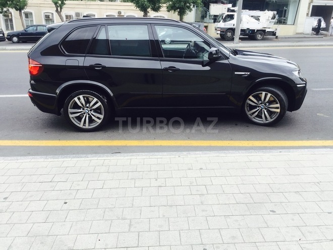 BMW X5 M 2011, 68,000 km - 4.4 л - Bakı