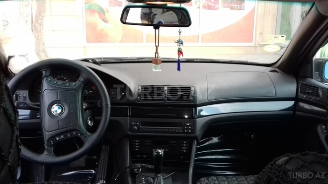 BMW 525 2000, 333,000 km - 2.5 л - Bakı