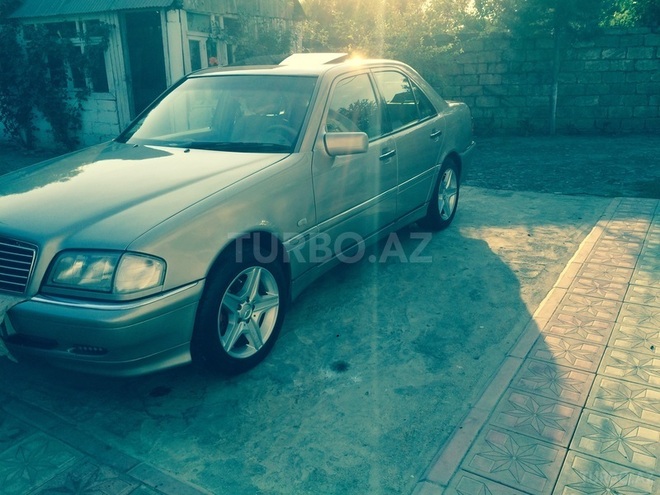 Mercedes C 240 1997, 331,114 km - 2.4 l - Masallı