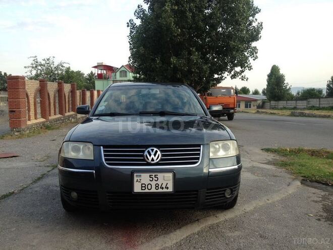 Volkswagen Passat 2001, 225,850 km - 1.8 l - Şəki