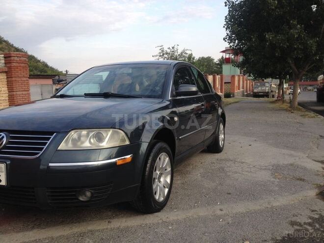Volkswagen Passat 2001, 225,850 km - 1.8 l - Şəki