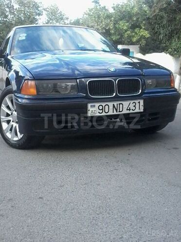 BMW 318 1992, 180,000 km - 1.8 l - Sumqayıt
