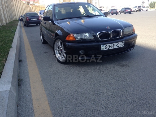 BMW 323 2000, 275,000 km - 2.5 l - Bakı