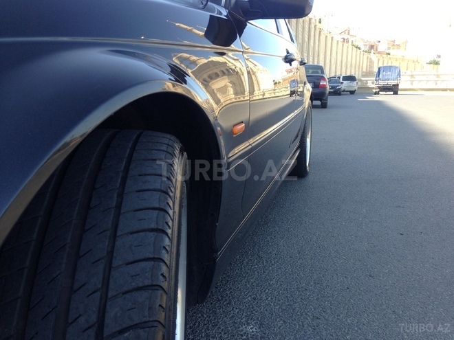 BMW 323 2000, 275,000 km - 2.5 l - Bakı