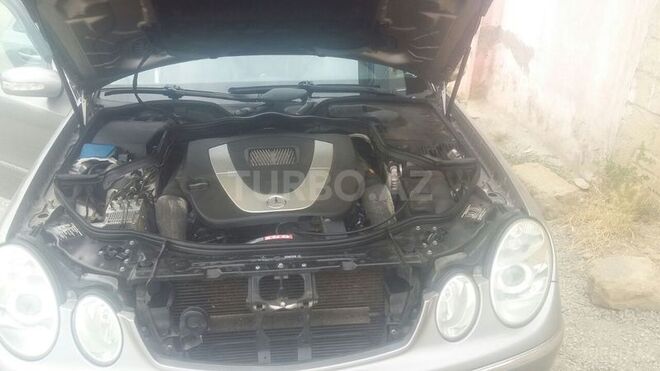 Mercedes E 350 2005, 120,000 km - 3.5 l - Bakı