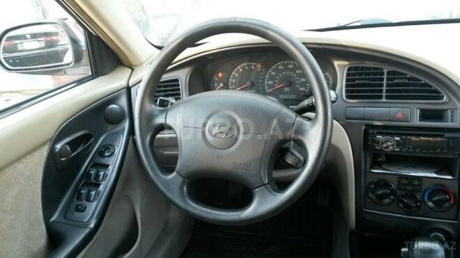 Hyundai Elantra 2002, 140,000 km - 2.0 л - Sumqayıt