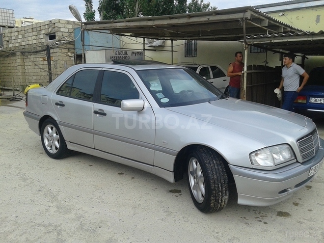 Mercedes C 180 1997, 235,000 km - 1.8 л - Bakı