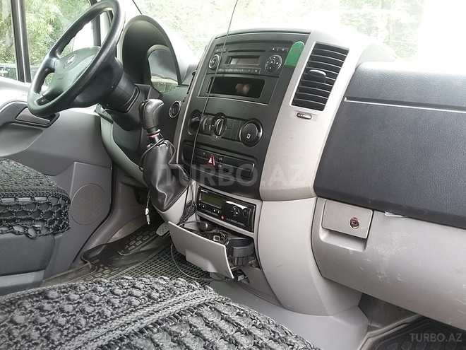 Mercedes Sprinter 515 2007, 255,000 km - 2.2 l - Quba