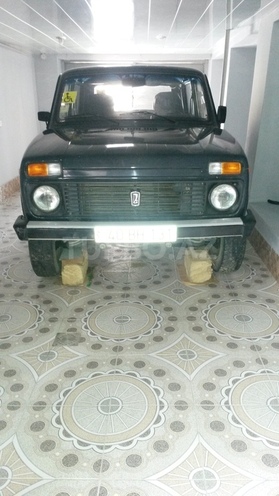 LADA (VAZ) Niva 1998, 150,000 km - 1.7 l - Quba