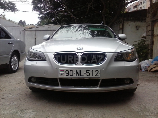 BMW 525 2004, 220,000 km - 2.5 л - Bakı