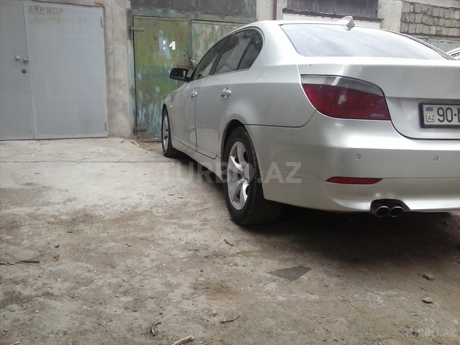 BMW 525 2004, 220,000 km - 2.5 л - Bakı