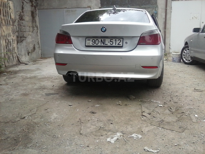 BMW 525 2004, 220,000 km - 2.5 л - Bakı