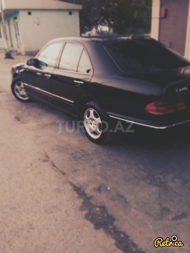 Mercedes E 240 2001, 248,368 km - 2.6 l - Siyəzən