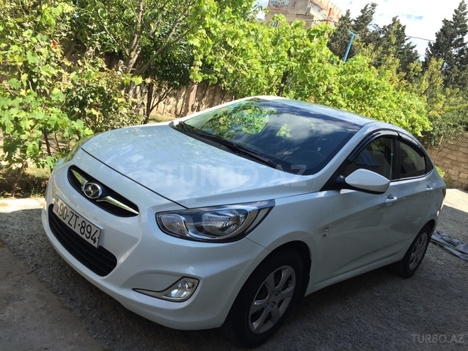 Hyundai Accent 2011, 80,000 km - 1.6 l - Bakı