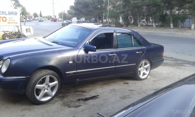 Mercedes E 280 1997, 422,220 km - 2.8 l - Bakı
