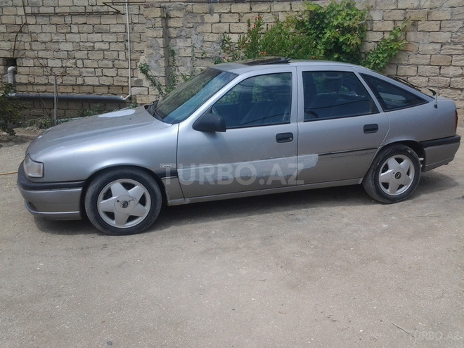 Opel Vectra 1995, 555,550 km - 2.0 l - Xırdalan