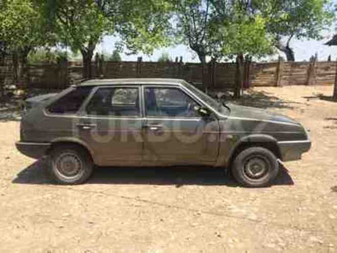 LADA (VAZ) 2109 1990, 200,000 km - 1.6 л - Quba