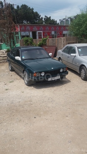 BMW 525 1990, 499,000 km - 2.5 l - Bakı