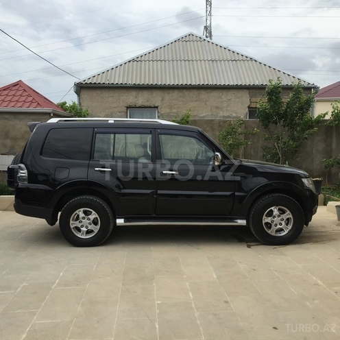 Mitsubishi Pajero 2007, 101,000 km - 3.0 l - Bakı