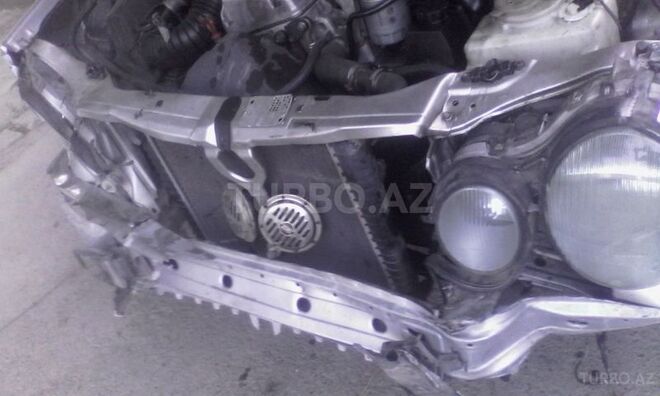Mercedes E 220 1997, 3,333,333 km - 2.2 l - Bakı