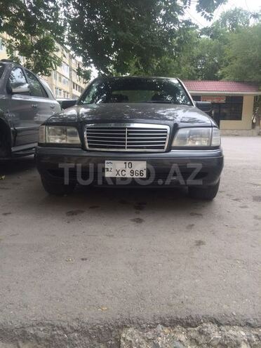 Mercedes C 220 1994, 148,000 km - 2.2 l - Sumqayıt