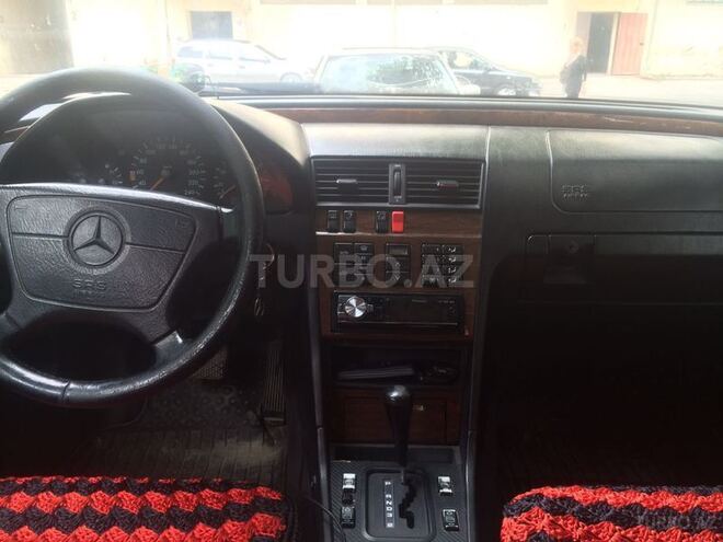 Mercedes C 220 1994, 148,000 km - 2.2 l - Sumqayıt
