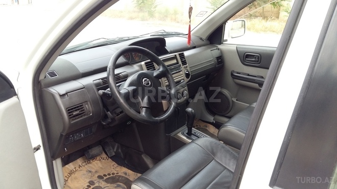 Nissan X-Trail 2003, 136,000 km - 2.0 l - Bakı
