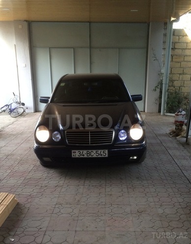 Mercedes E 240 1998, 292,000 km - 2.4 l - Bakı